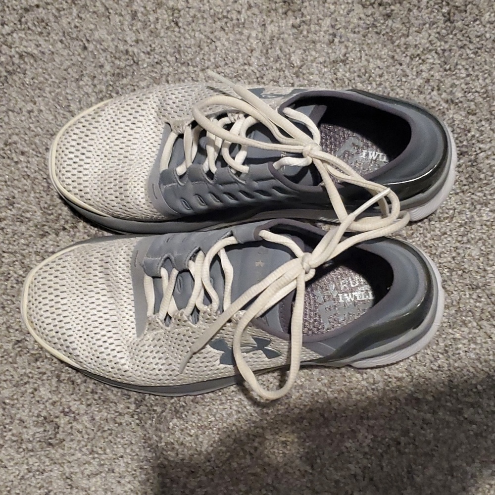 Womens shoes